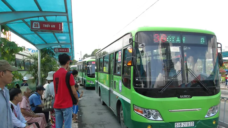 Khẩn trương đấu thầu dịch vụ xe buýt có trợ giá