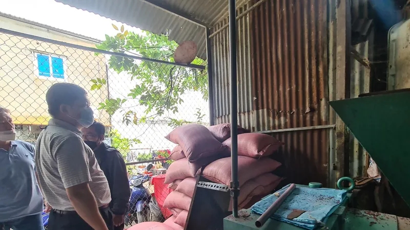 Kiểm tra toàn bộ về pháp lý cơ sở sản xuất bao PP nằm trong khu dân cư phường 7, quận 8