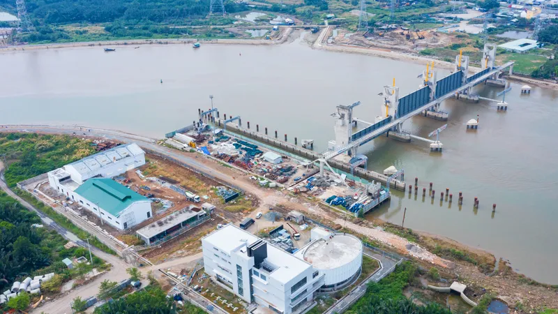 Khẩn trương đưa dự án chống ngập 10.000 tỷ đồng vào vận hành