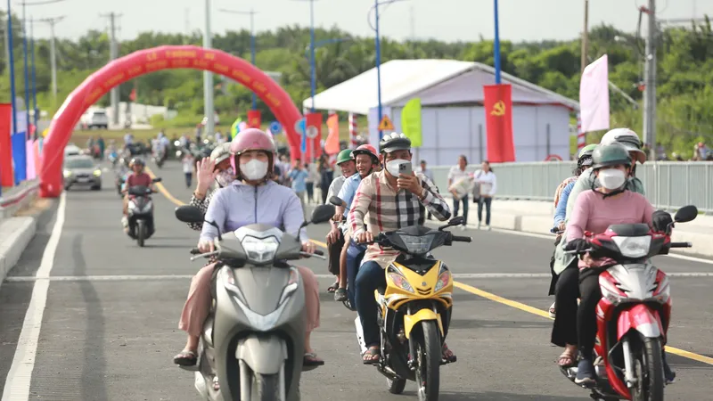 Thông xe cầu Cây Khô, nối huyện Nhà Bè và Bình Chánh