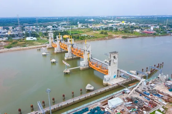 Dự án chống ngập 10.000 tỷ đồng: TPHCM kiến nghị miễn, giảm lãi vay tái cấp vốn