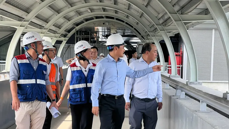 43,3 tỷ đồng hỗ trợ giá vé hành khách đi xe buýt và metro