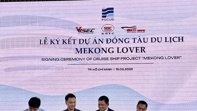 4 triệu USD đóng du thuyền phong cách kiến trúc Đông Dương khám phá dòng Mekong