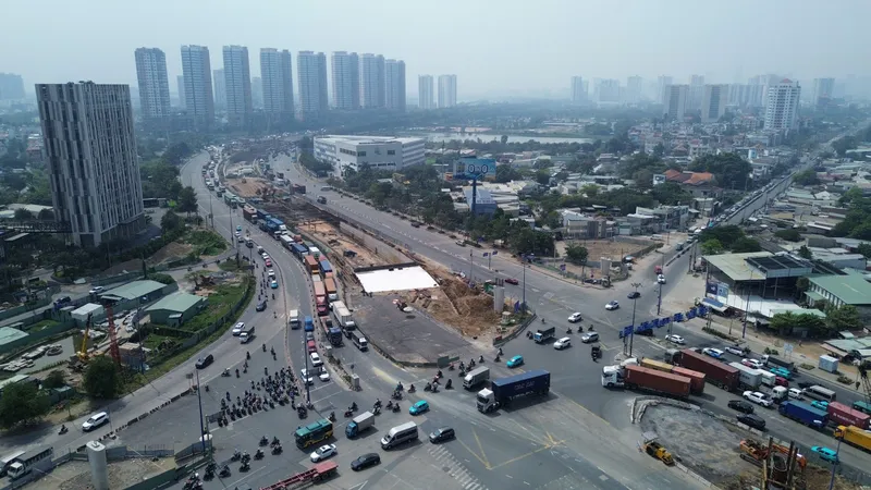 Hầm chui nút giao thông An Phú (TP Thủ Đức) tiếp tục lùi thời gian thông xe