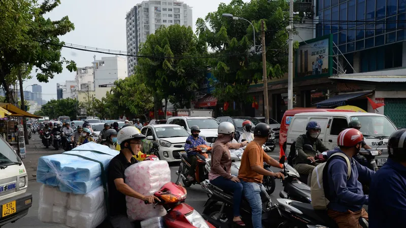 TPHCM quản lý, sử dụng tạm thời lòng đường, vỉa hè theo quy định mới