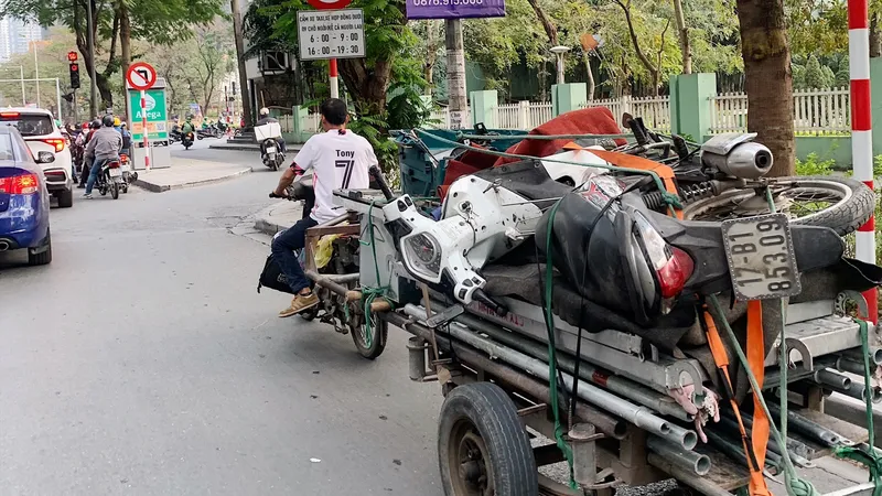 Xử lý nghiêm xe ba, bốn bánh tự chế gây mất an toàn giao thông