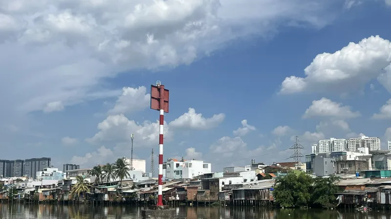 TPHCM đề xuất trung ương hỗ trợ 10.000 tỷ đồng xóa nhà trên kênh rạch