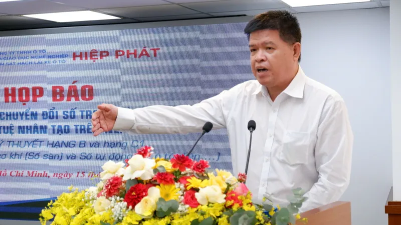 Ra mắt giải pháp đào tạo lái ô tô trên nền tảng số tích hợp AI 