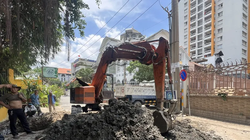 Đẩy nhanh bồi thường, giải phóng mặt bằng và giải ngân đầu tư công tại khu vực Bình Dương