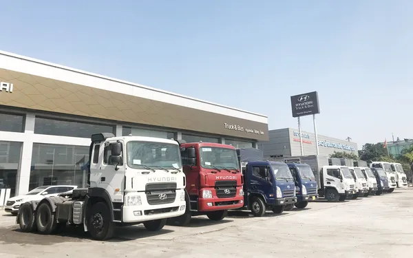 Tài xế xe vận chuyển hàng hóa phải mang đầy đủ giấy tờ theo quy định