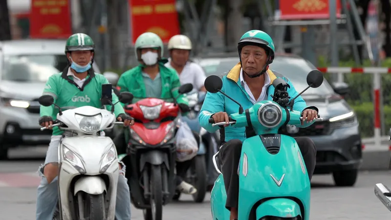 Tối 30-4, TPHCM cấm xe hơn 20 tuyến đường trung tâm phục vụ bắn pháo hoa