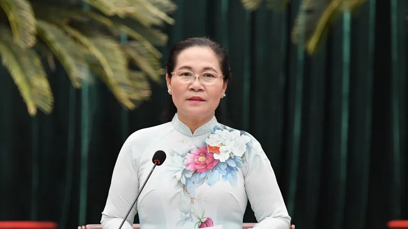 Đồng chí Nguyễn Thị Lệ phát biểu kết luận phiên chất vấn. Ảnh: VIỆT DŨNG