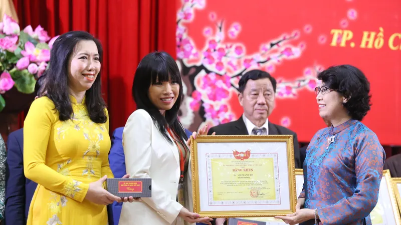 “Chúng mình là người Việt, chúng mình sẽ về với Tổ quốc mình”