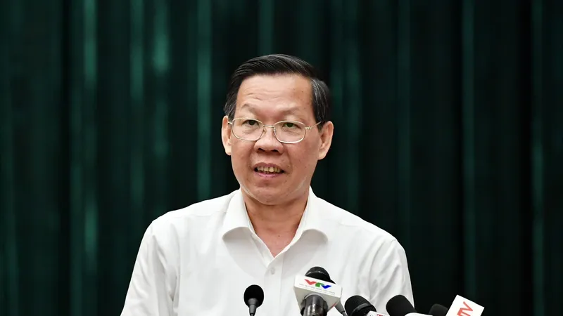 Chủ tịch UBND TPHCM: Cùng suy nghĩ và hành động vì thành phố