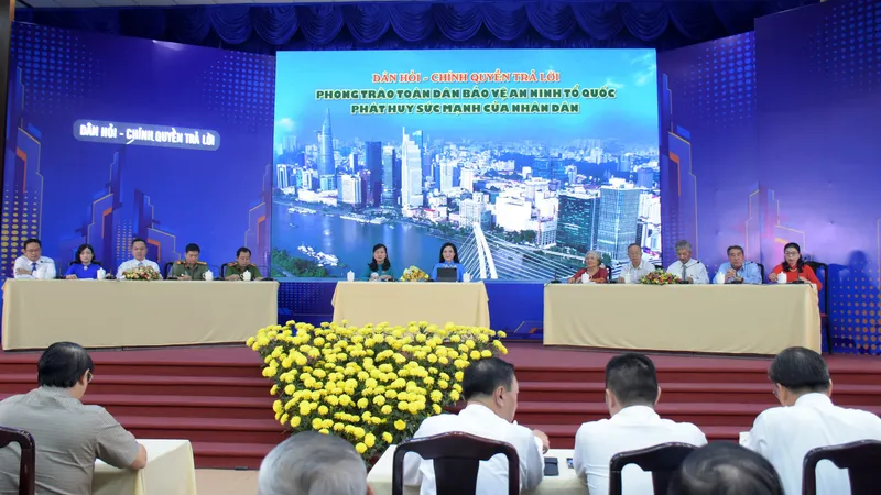 Các đại biểu dự chương trình
