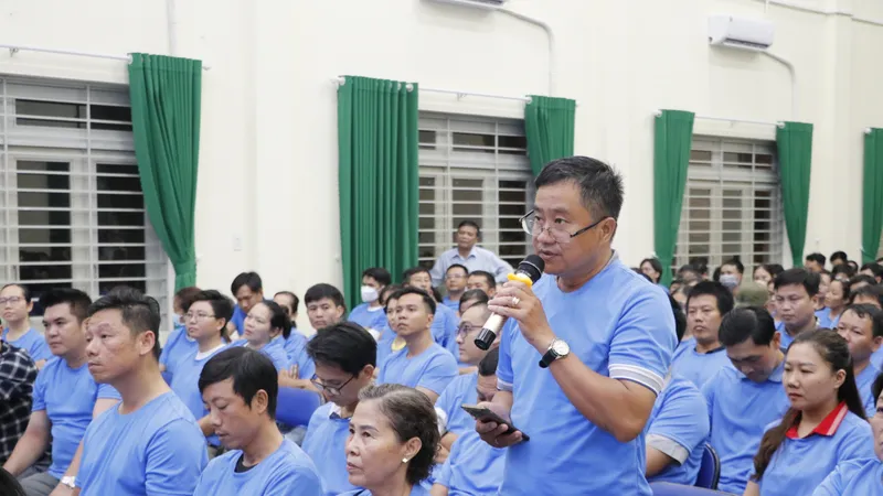 Quận 12 đối thoại với người dân về trạm xử lý nước thải khu 38ha