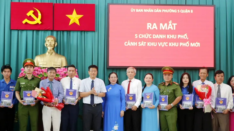 Tiếp tục xây dựng lực lượng chính trị nòng cốt tại khu phố