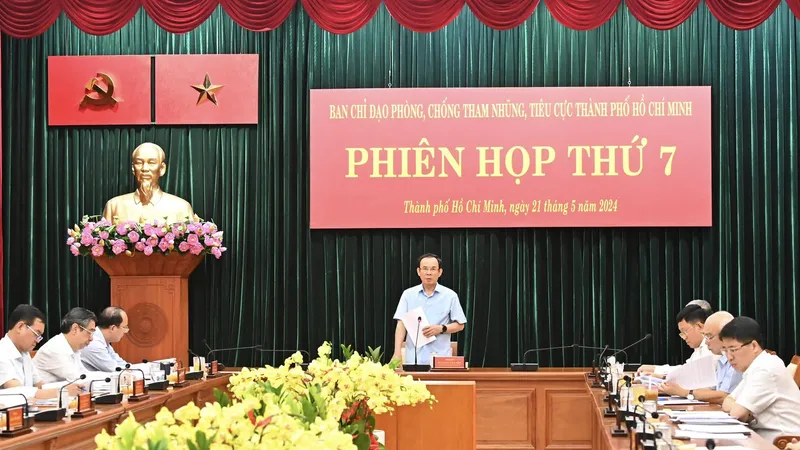 Bí Thư Thành ủy TPHCM Nguyễn Văn Nên chủ trì phiên họp. Ảnh: VIỆT DŨNG