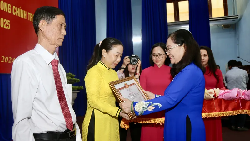Huyện Củ Chi kiện toàn tổ chức bộ máy gắn với xây dựng đội ngũ ngang tầm nhiệm vụ