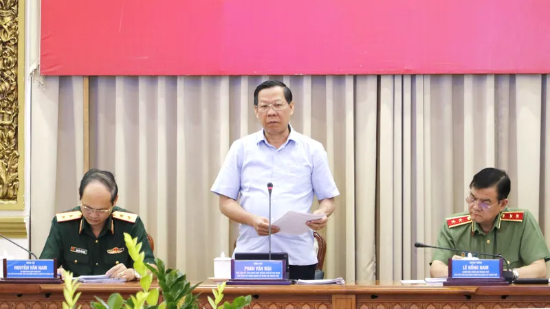 Quận 7 được chọn là điểm giao, nhận quân điểm của TPHCM