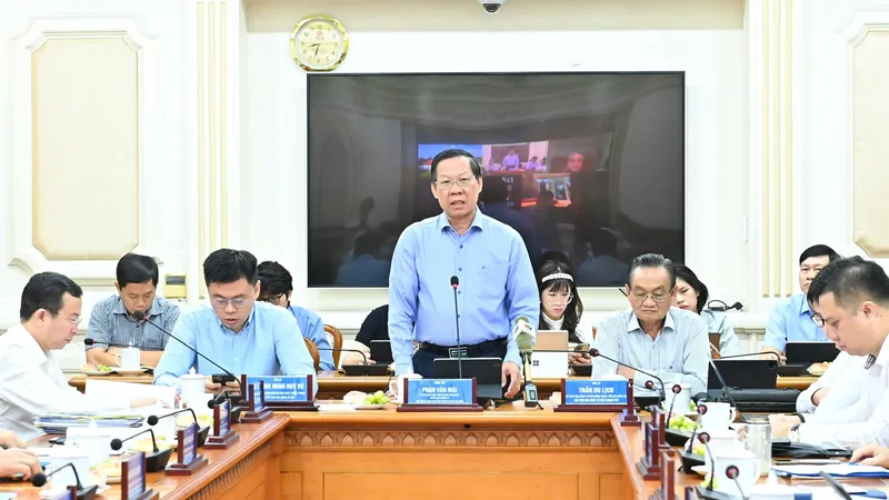 Đề xuất mô hình tổ chức bộ máy phù hợp với TPHCM trong bối cảnh mới