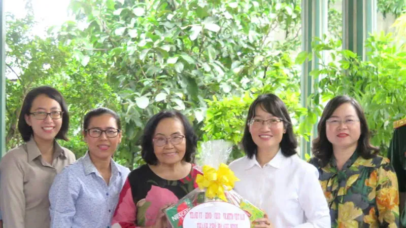 Lãnh đạo TPHCM thăm, tri ân các cá nhân trực tiếp tham gia làm nên đại thắng mùa Xuân 1975 tiêu biểu