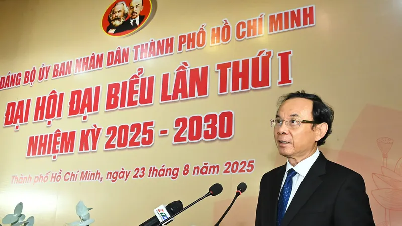Đồng chí Nguyễn Văn Nên: Tôi đứng đây không phải để nói lời chia tay mà để tỏ lòng biết ơn