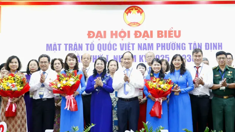 Đổi mới mạnh mẽ nội dung và phương thức hoạt động Mặt trận, hướng về cơ sở, sâu sát đời sống người dân