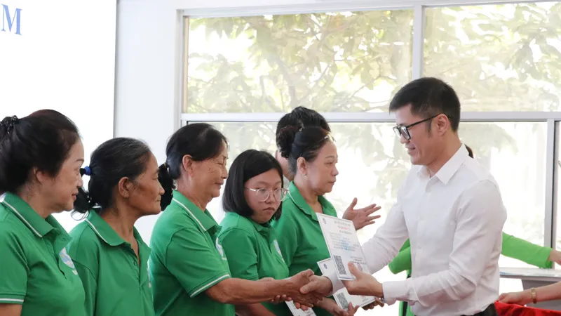 BHXH TPHCM hướng dẫn gia hạn thẻ BHYT năm 2026