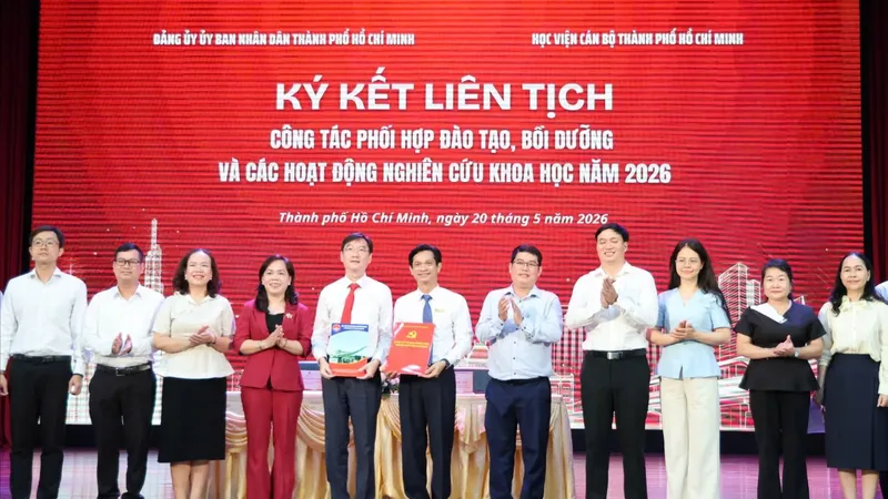 Đào tạo, bồi dưỡng cán bộ phải gắn với những vấn đề thực tiễn của TPHCM