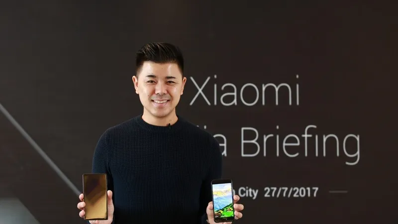 Ông Donovan Sung giới thiệu bộ đôi Mi 6 và Mi Max 2.