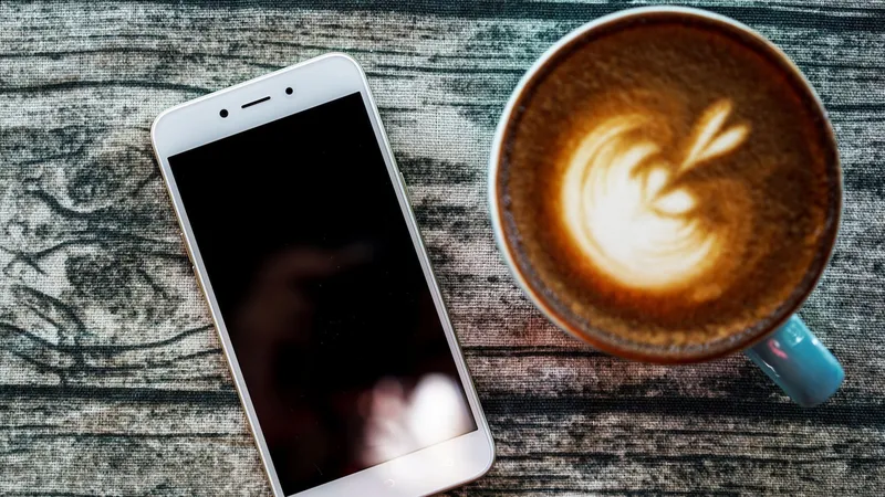 OPPO A71 hướng đến khách hàng trẻ trung