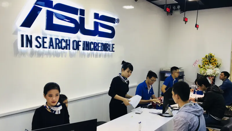 Trung tân bảo hành mới của Asus đánh dấu cột mốc mới trong nỗ lực nâng cao chất lượng dịch vụ