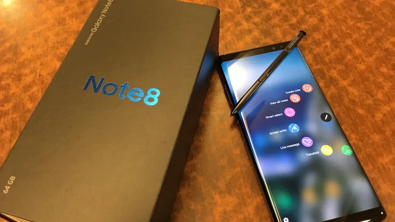 Samsung Galaxy Note 8 cũ chỉ đang cán mức 14 triệu đồng