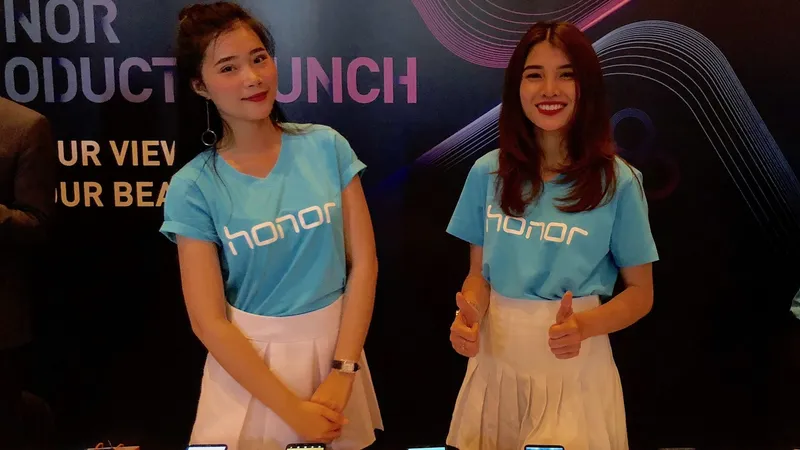 Honor đã chính thức đưa hai chiếc smartphone Honor 7X và Honor 9 Lite