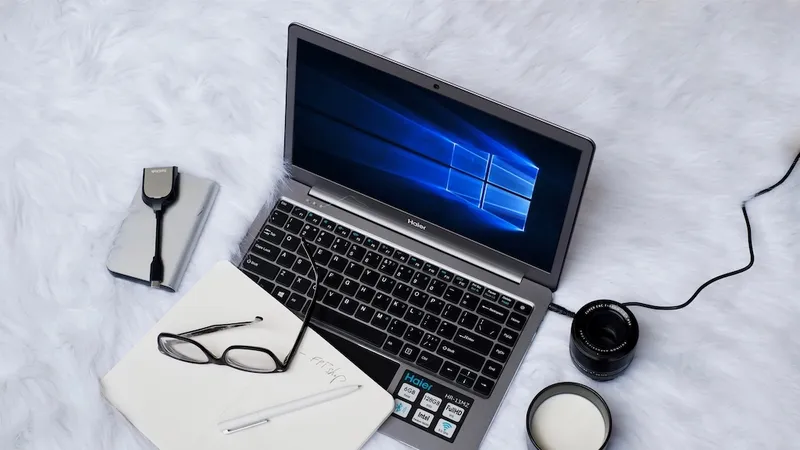  Laptop Haier có mức giá phù hợp với sinh viên