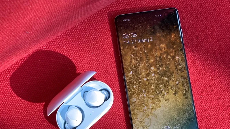 Galaxy S10/S10+ đã đến tay người dùng