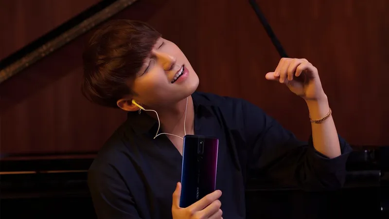Sơn Tùng MTP luôn đồng hành cùng OPPO Việt Nam trong nhiều năm qua