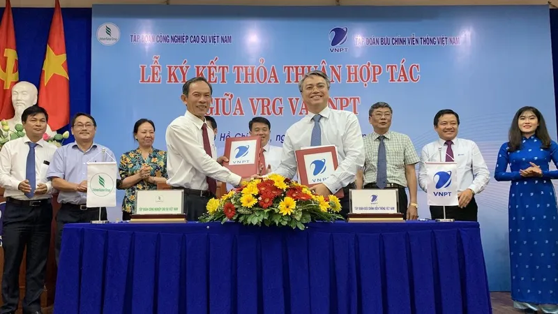 Tập đoàn cao su VN và VNPT ký kết hợp tác