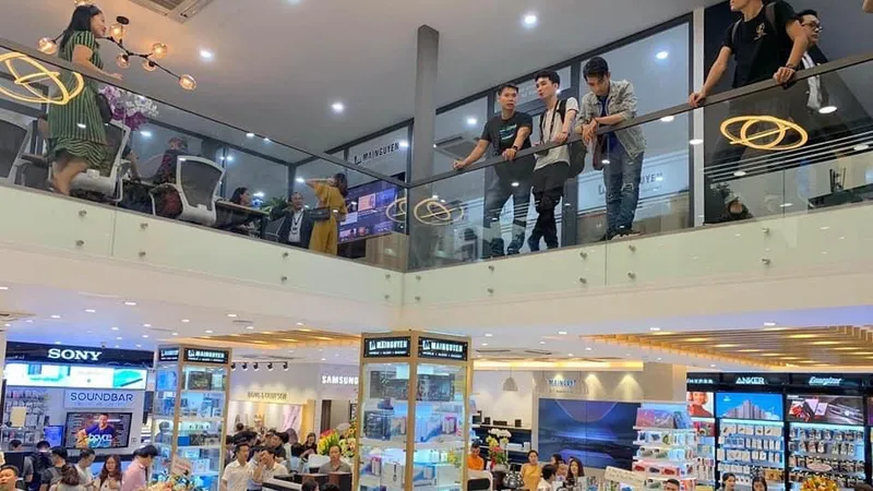 Chính thức khai trương Mai Nguyen Flagship Store 