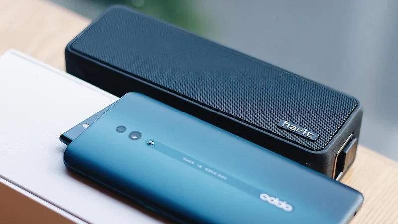 Nhận loa Bluetooth cao cấp khi đặt trước OPPO Reno 