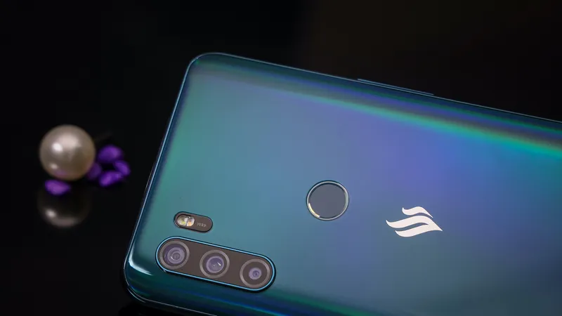 Vsmart Active 3 với cụm 3 camera AI có độ phân giải 48MP