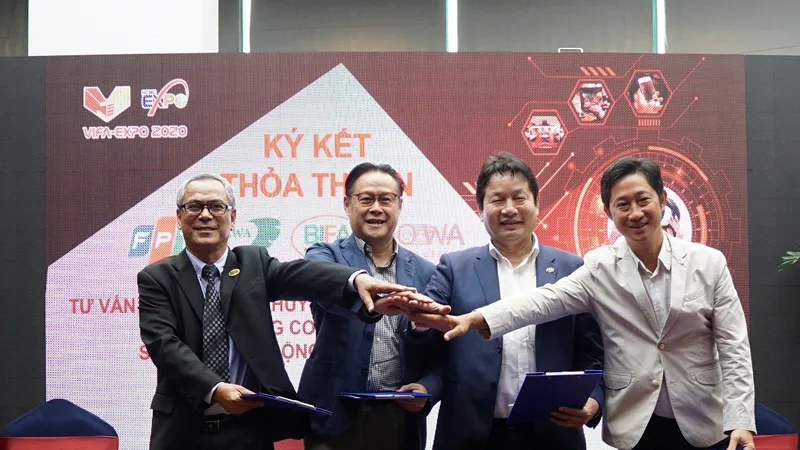 Các bên liên quan ký kết hợp tác