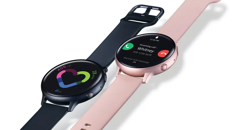 Galaxy Watch Active2 phiên bản LTE với màu Đen và Vàng hồng 