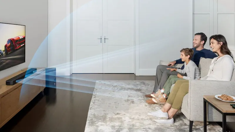 Đặt mua loa thanh Sony HT-G700 với ưu đãi quà tặng hấp dẫn 