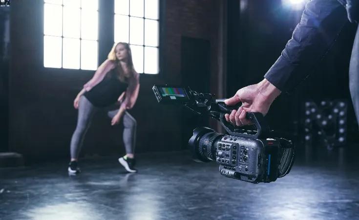 Máy quay FX6 của Sony