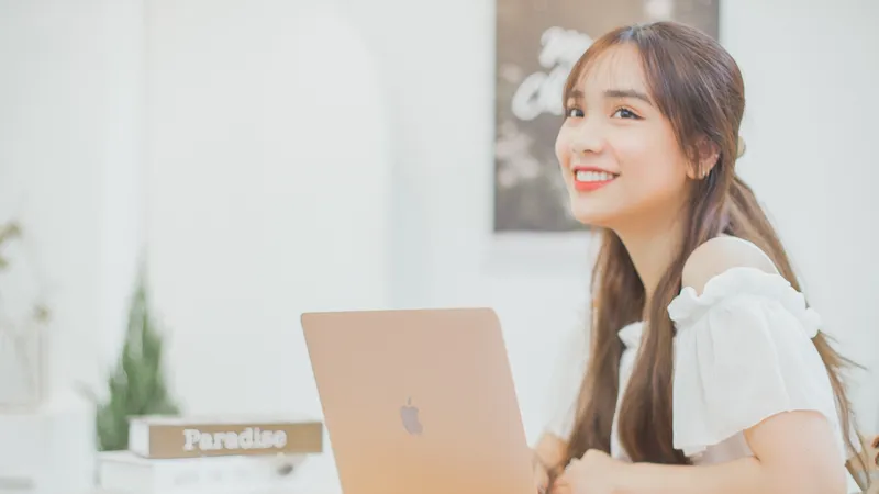 MacBook M1 đã đến tay người dùng Việt Nam