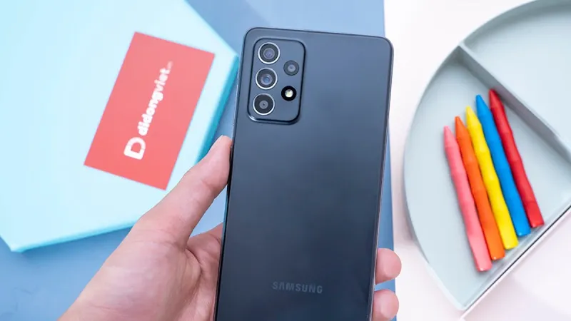 Đặt trước Galaxy A52 tại Di Động Việt nhận nhiều ưu đãi hấp dẫn
