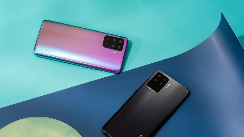 OPPO A94 với hai tùy chọn màu sắc Đen và Tím