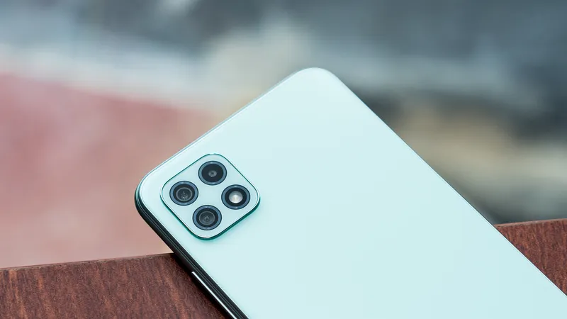 FPT Shop mở bán độc quyền Galaxy A22 5G 